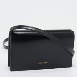 Pre Owned محفظة سلسلة بغطاء جلد لامع أسود سان لوران