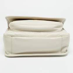 مملوكة مسبقًا Saint Laurent Niki Medium Off White Matelasse Leather Shoulder Bag