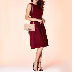 مملوكة مسبقًا Saint Laurent Pink Leather Medium Kate Tassel Shoulder Bag
