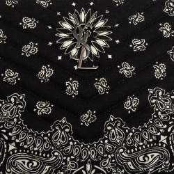 Pre Owned حقيبة صغيرة سان لوران قماش مونوغرامي سوداء بحمالة معصم