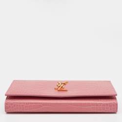 مملوكة مسبقًا Saint Laurent Paris Pink Croc Embossed Leather Monogram Chain Wallet