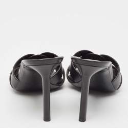 مملوكة مسبقًا Saint Laurent Black Leather Tribute Slides Sandals Size 38.5