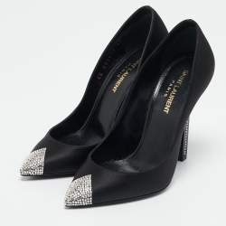 مملوكة مسبقًا حذاء كعب عالي سان لوران مقدمة مدببة كريستال مزين ساتان أسو د تاور 110 مقاس 36