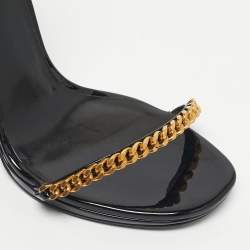 Pre Owned صندل سان لوران جلد لامع أسود أويوم مقاس 40