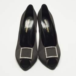 مملوكة مسبقًا Saint Laurent Franky Size 38.5 Black Satin Peep Toe Pumps