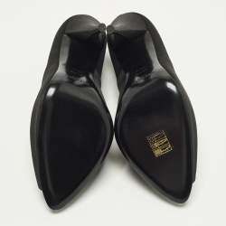 مملوكة مسبقًا Saint Laurent Franky Size 38.5 Black Satin Peep Toe Pumps