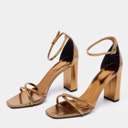 مملوكة مسبقًا Saint Laurent Gold Leather Ankle Strap Sandals  Size 40