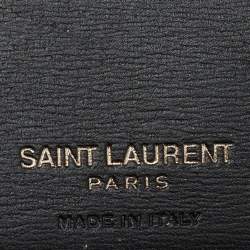 Pre Owned Saint Laurent Black Leather Card Case Passport Holder