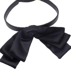 مملوكة مسبقًا Saint Laurent Black Leather Bow Choker Necklace