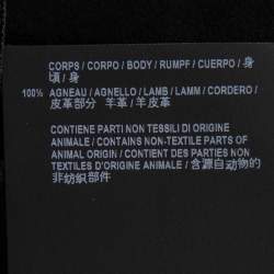 مملوكة مسبقًا تنورة سان لوران جلد أسود مزينة رباط بشراشيب قصيرة مقاس صغير (سمول)