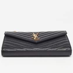 مملوكة مسبقًا Saint Laurent Black Matelassé Leather Monogram Envelope Wallet on Chain