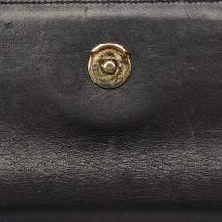 Pre Owned Saint Laurent Black Leather Small Moujik Top Handle Bag