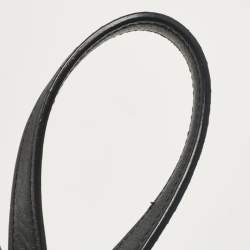 مملوكة مسبقًا Saint Laurent Black Leather Nano Classic Sac De Jour Tote