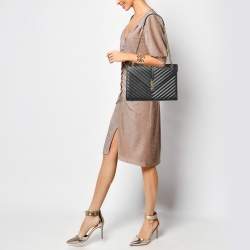 Pre Owned Saint Laurent Black Chevron Leather Large Monogram Envelope Shoulder Bag