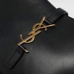 Pre Owned Saint Laurent Black Leather LE 5 À 7 Shoulder Bag