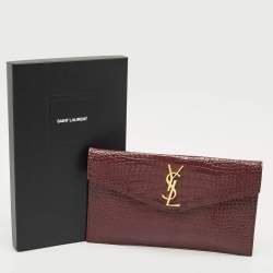 Pre Owned Saint Laurent Burgundy Croc Embossed Leather Medium Uptown Clutch