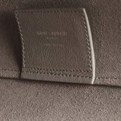 مملوكة مسبقًا Saint Laurent Grey Leather Toy Shopper Tote