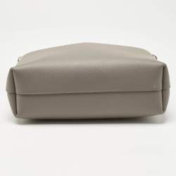 مملوكة مسبقًا Saint Laurent Grey Leather Toy Shopper Tote