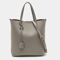مملوكة مسبقًا Saint Laurent Grey Leather Toy Shopper Tote