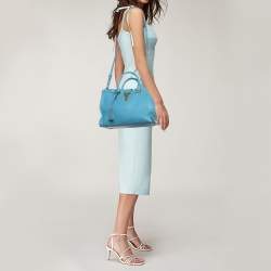 Pre Owned Saint Laurent Light Blue Leather Small Cabas Chyc Tote