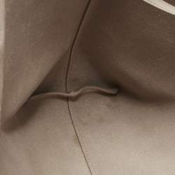 Pre Owned Saint Laurent Beige Leather Shopper Tote