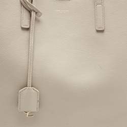 Pre Owned Saint Laurent Beige Leather Shopper Tote