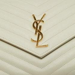مملوكة مسبقًا Saint Laurent Off White Matelasse Leather Cassandre Wristlet Clutch