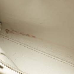 Pre Owned Saint Laurent Off White Croc Embossed Leather Baby Classic Sac De Jour Tote