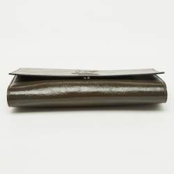 Pre Owned Yves Saint Laurent Grey Patent Leather Belle De Jour Flap Clutch