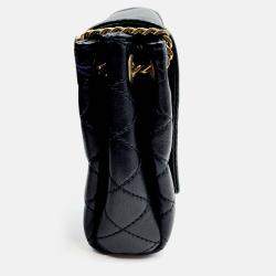 Pre Owned Saint Laurent black Quilted Leather Mini Nolita Shoulder Bag