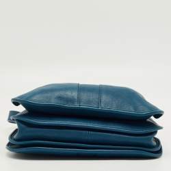Pre Owned Saint Laurent Teal Blue Leather Medium Cabas Chyc Shoulder Bag