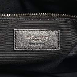 مملوكة مسبقًا حقيبة كتف سان لوران نِكي وسط جلد متموج مجعد أسود