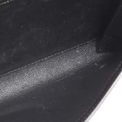 مملوكة مسبقًا محفظة بسلسلة سان لوران أبتاون جلد أسود