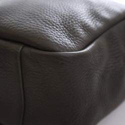 مملوكة مسبقًا حقيبة يد سان لوران لو 5 أ 7 بيا جلد الغزال