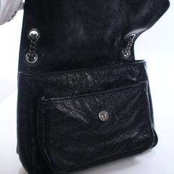 Pre Owned حقيبة نِكِي سان لوران متوسطة من جلد العجل