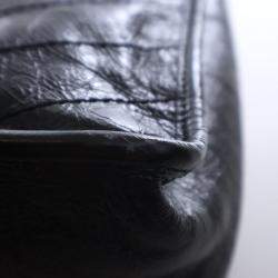 Pre Owned حقيبة نِكِي سان لوران متوسطة من جلد العجل