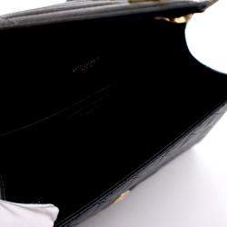 مملوكة مسبقًا حقيبة بقلّاب سان لوران جلد العجل وسط