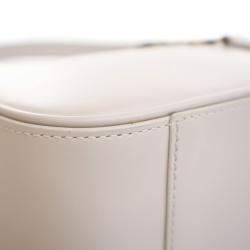 Pre Owned حقيبة كتف سان لوران بيضاء جلد العجل لو 5 أ 7