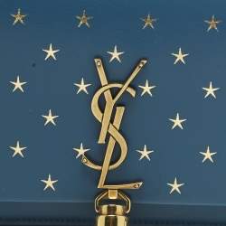 Pre Owned محفظة سان لوران جلد أزرق/ذهبي بطباعة نجوم كيت بصدّادة على سلسلة