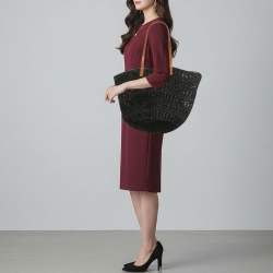 مملوكة مسبقًا Saint Laurent Panier Black Crochet Raffia Tote