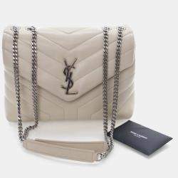 مملوكة مسبقًا حقيبة لولو جلد عجل سان لوران صغيرة الحجم