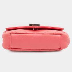 Pre Owned حقيبة سلسلة مونوغرام كلاسيكية شيفرون عجل محبب وردي سان لوران باريس بيبي