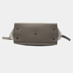 مملوكة مسبقًا حقيبة سان لوران باريس دوانتاون كاباس جلد منقوش تمساح صغيرة