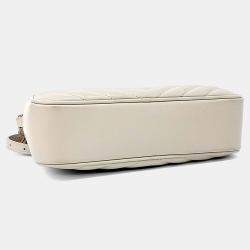 مملوكة مسبقًا Saint Laurent Paris Beige Leather Lou Camera Bag