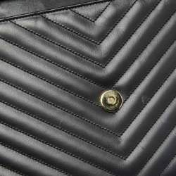 مملوكة مسبقًا Saint Laurent Envelope Black/White Matelassé Leather Chain Shoulder Bag