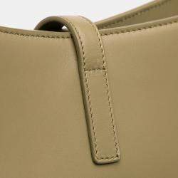 مملوكة مسبقًا حقيبة هوبو لو 5 أ 7 جلد العجل ناعم بني سان لوران باريس