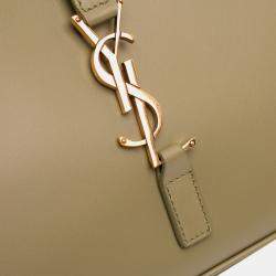 مملوكة مسبقًا حقيبة هوبو لو 5 أ 7 جلد العجل ناعم بني سان لوران باريس