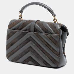 مملوكة مسبقًا حقيبة ساتشل سان لوران باريس كوليج متوسطة جلد عجل وسويدي شيفرون مونوغرام