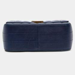 مملوكة مسبقًا حقيبة سلسلة فيكي مونوغرام جلد خروف أزرق متوسط سان لوران باريس