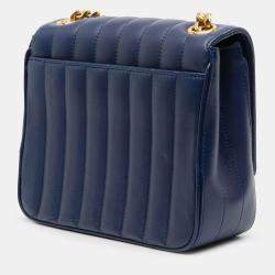 مملوكة مسبقًا حقيبة سلسلة فيكي مونوغرام جلد خروف أزرق متوسط سان لوران باريس